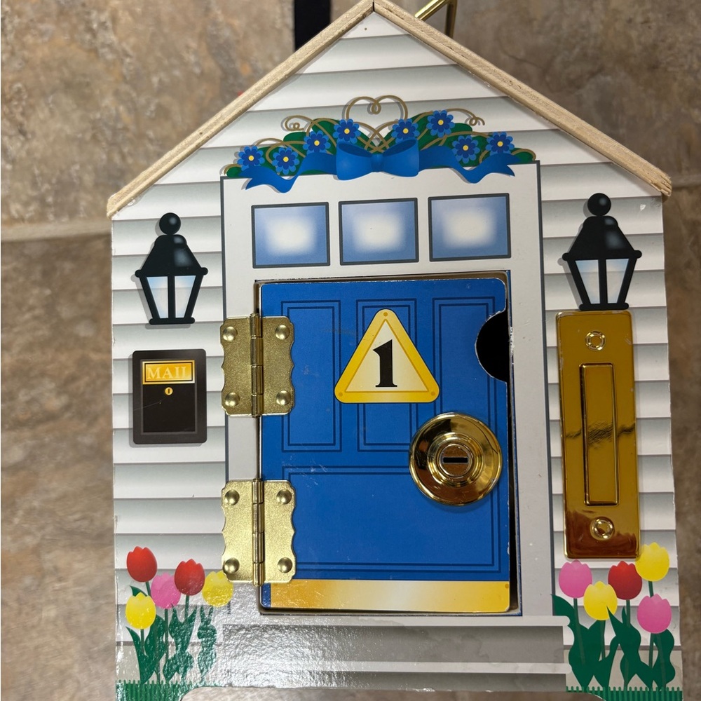Melissa & Doug Blue and Gold Latch House